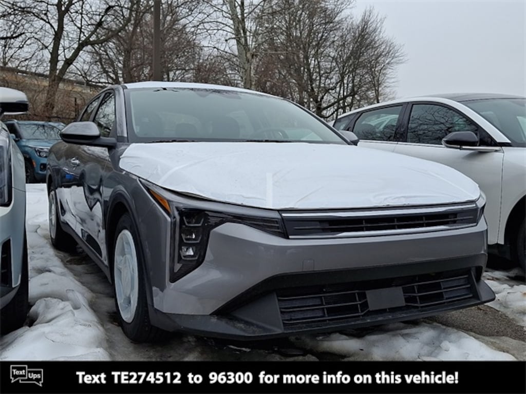 New 2026 Kia K4 LXS Sedan