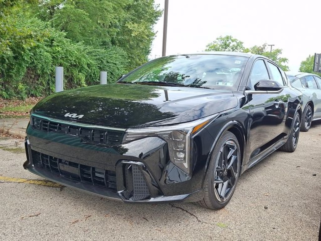 New 2026 Kia K4 GT-Line Sedan