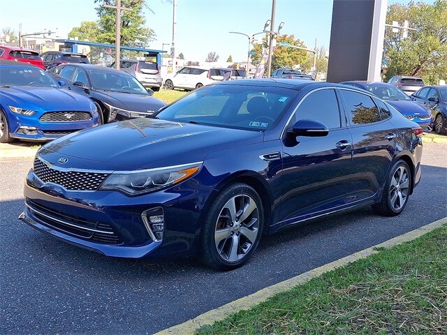 2018 Kia Optima SX Turbo photo 3