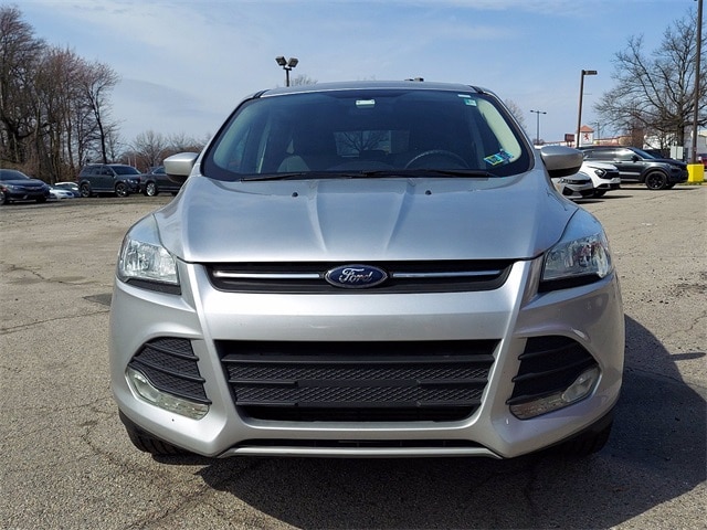 Used 2016 Ford Escape SE with VIN 1FMCU9G90GUC12759 for sale in Philadelphia, PA