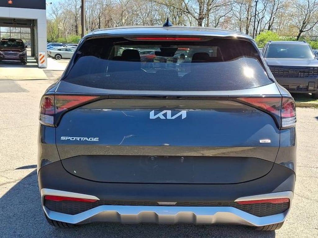 Certified 2023 Kia Sportage Hybrid LX SUV
