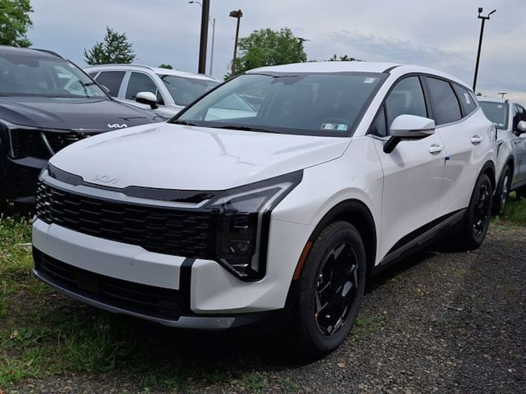New 2026 Kia Sportage EX SUV