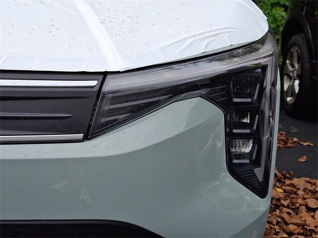 2025 Kia K4 LXS photo 4