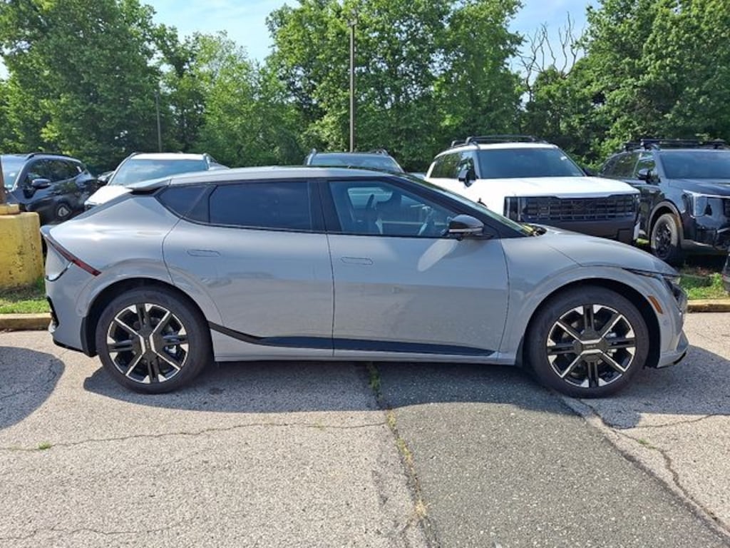 New 2026 Kia EV6 GT-Line SUV