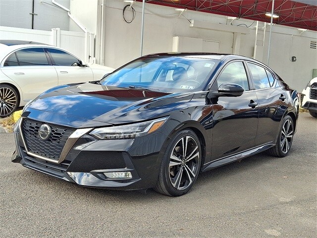 2020 Nissan Sentra SR photo 3
