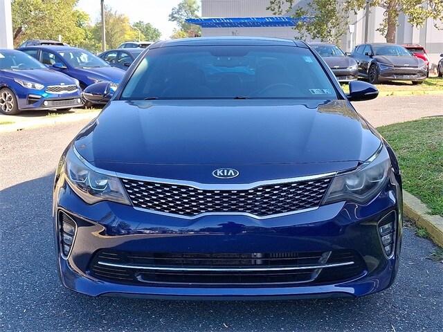 2018 Kia Optima SX Turbo photo 2
