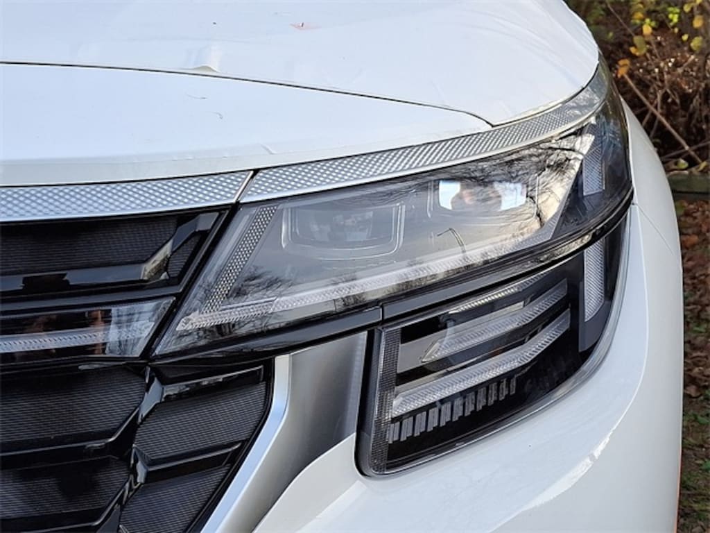 New 2026 Kia Seltos SX SUV