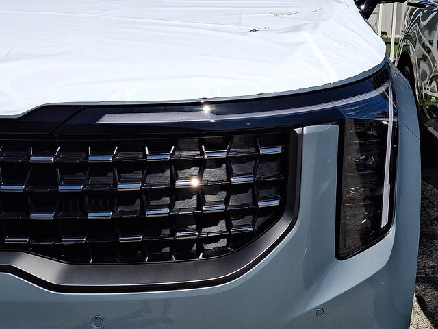 New 2027 Kia Carnival Hybrid SX Van Passenger Van