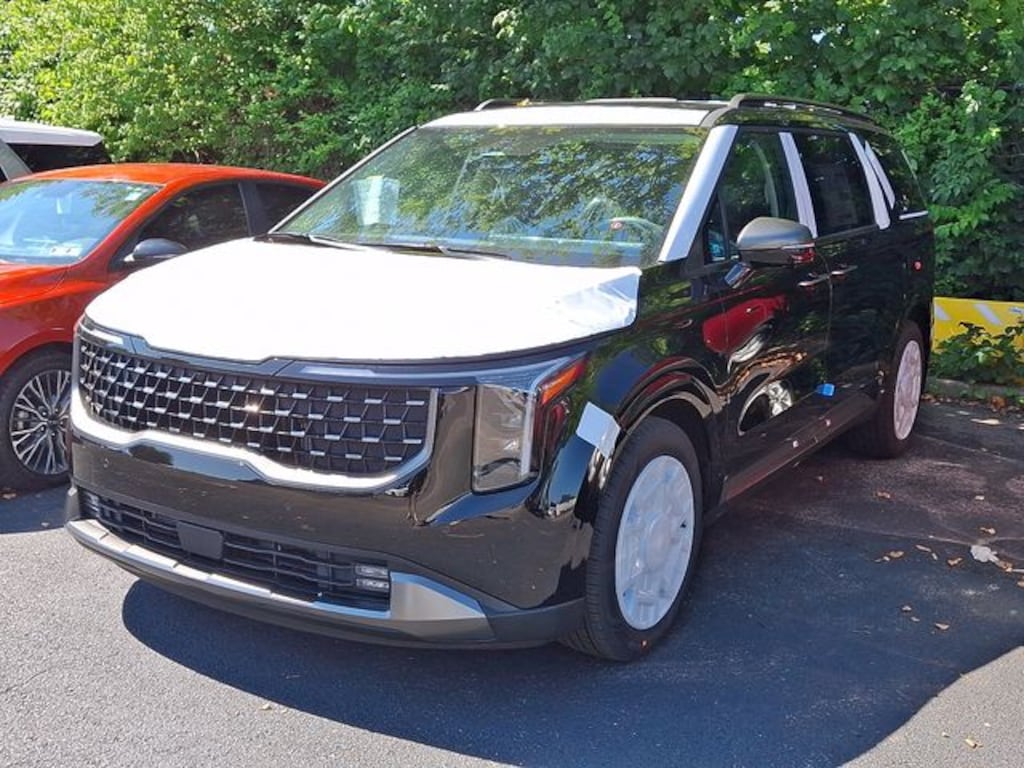 New 2027 Kia Carnival Hybrid SX Van Passenger Van