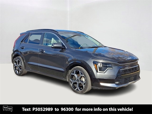 2023 Kia Niro EX Touring's photo