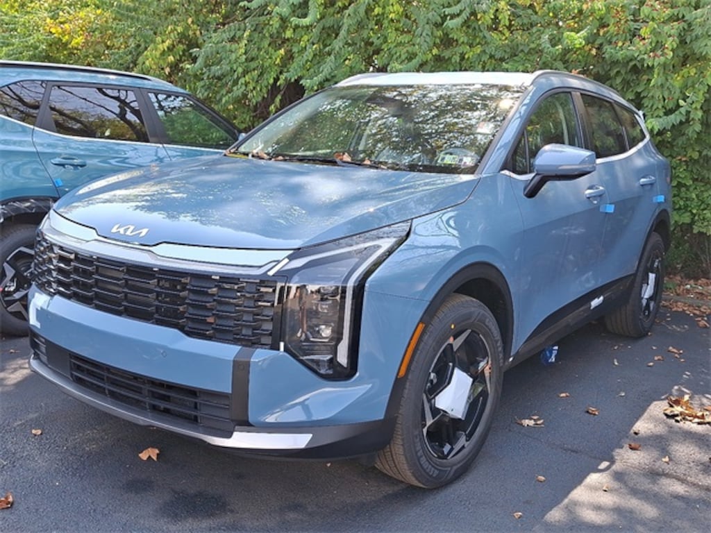 New 2026 Kia Sportage Hybrid EX SUV