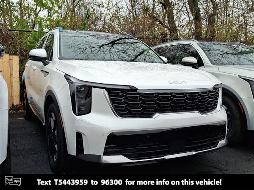 New 2026 Kia Sorento Plug-In Hybrid EX SUV
