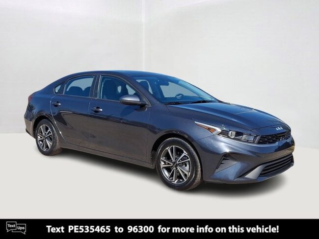 2023 Kia Forte LXS Sedan