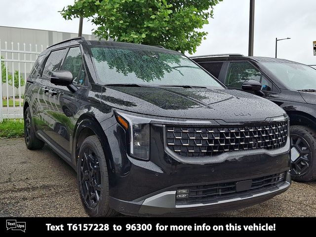 2026 Kia Sedona SX HEV's photo