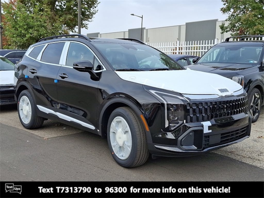 New 2026 Kia Sportage Hybrid X-Line SUV