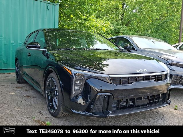 2026 Kia K4 GT-Line AT Hatchback's photo