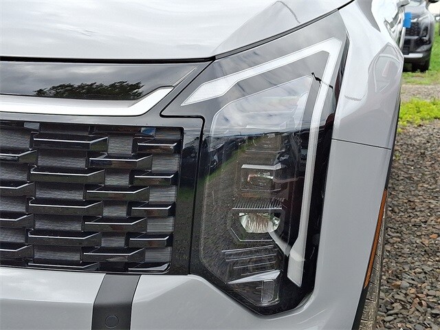 2026 Kia Sportage Hybrid EX photo 4