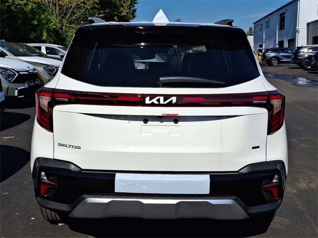 New 2026 Kia Seltos S SUV