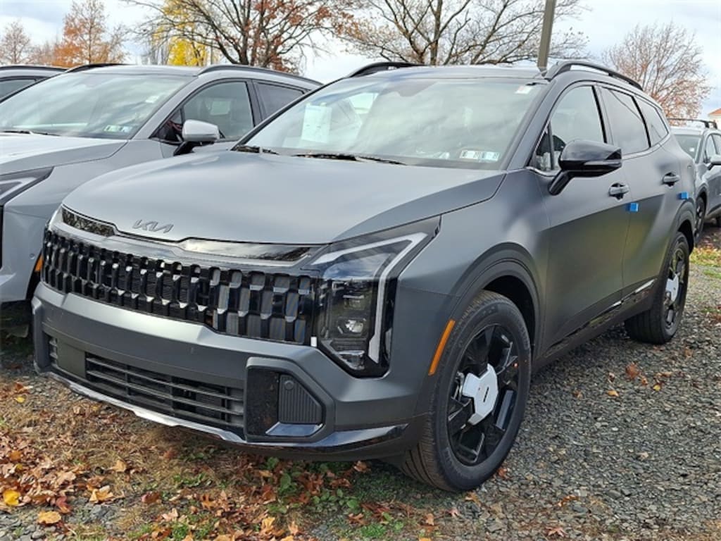 New 2026 Kia Sportage Plug-In Hybrid X-Line SUV