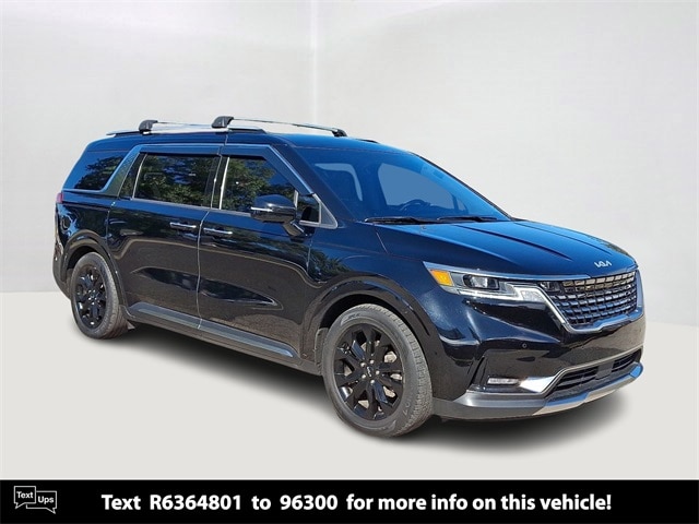2024 Kia Carnival SX's photo