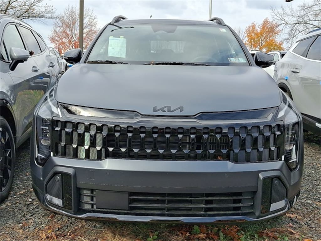 New 2026 Kia Sportage Plug-In Hybrid X-Line SUV