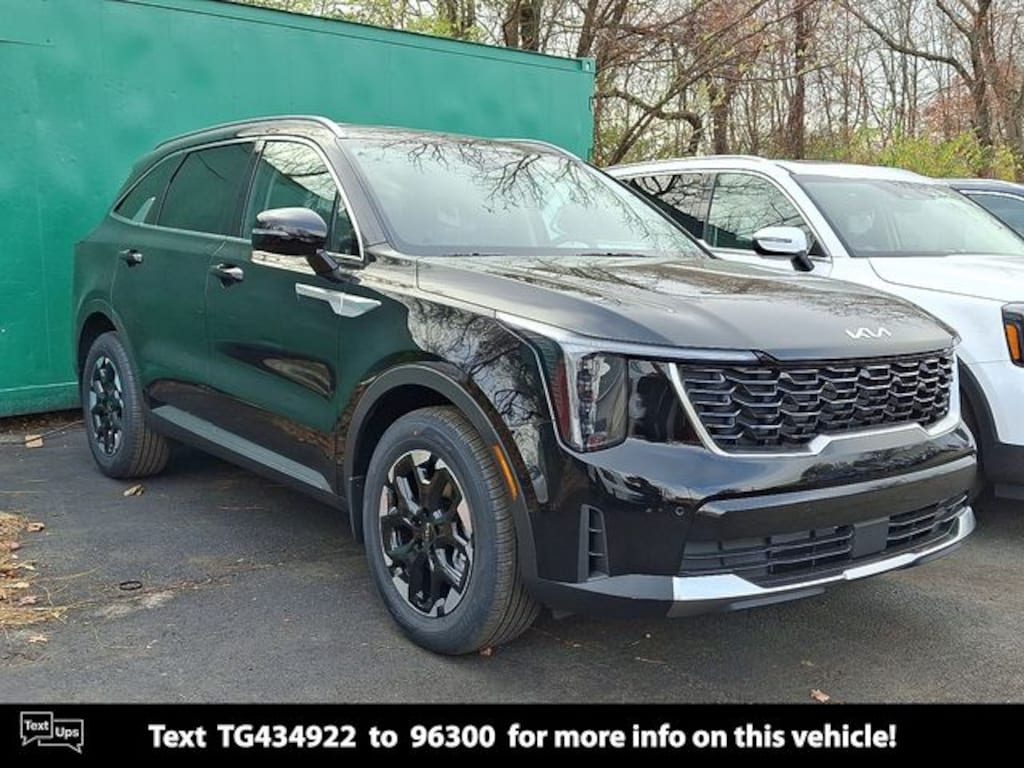 New 2026 Kia Sorento S SUV