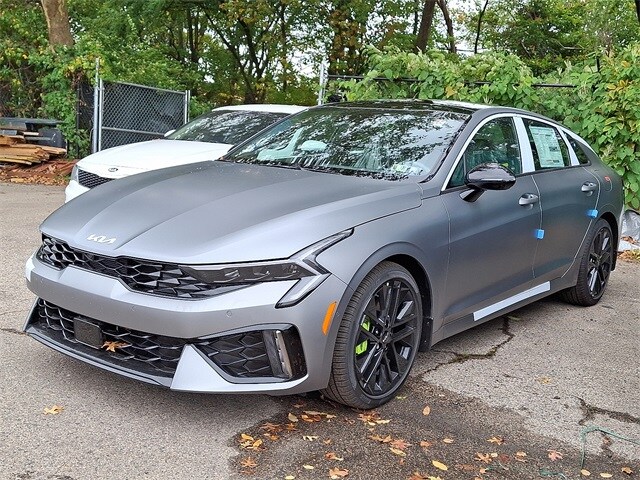 2026 Kia K5 GT photo 3