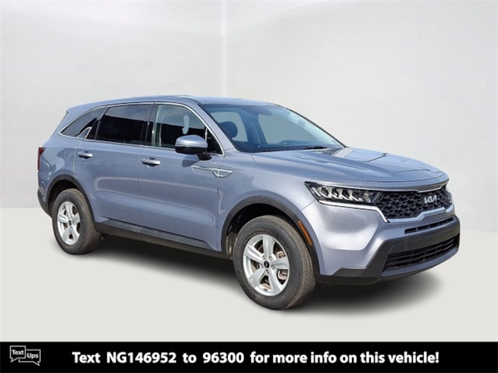 Certified 2022 Kia Sorento LX SUV