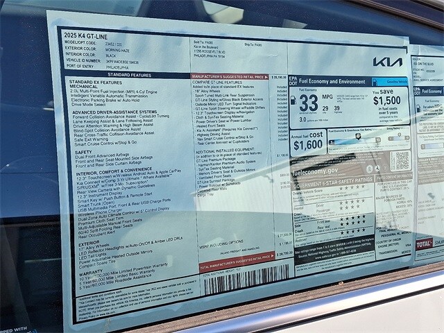 2025 Kia K4 GT-Line photo 4