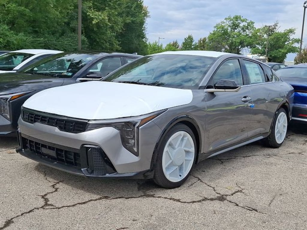 New 2026 Kia K4 GT-Line Sedan