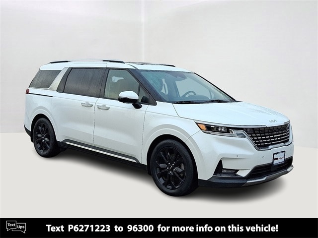 2023 Kia Carnival SX Prestige's photo