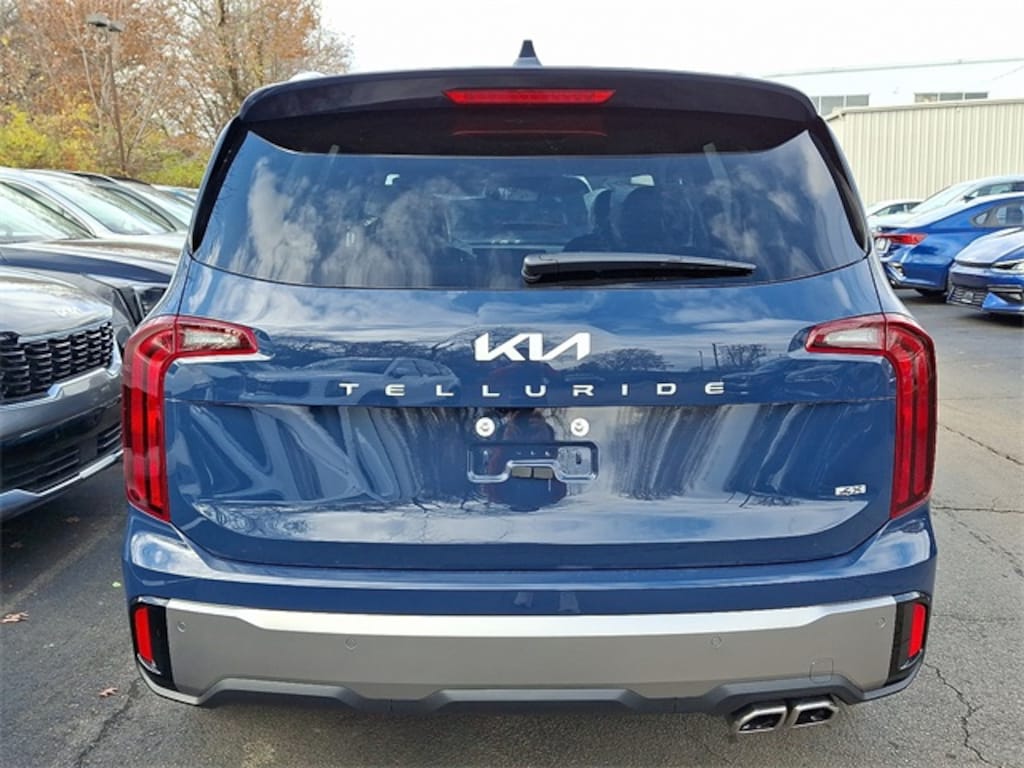 New 2025 Kia Telluride S SUV