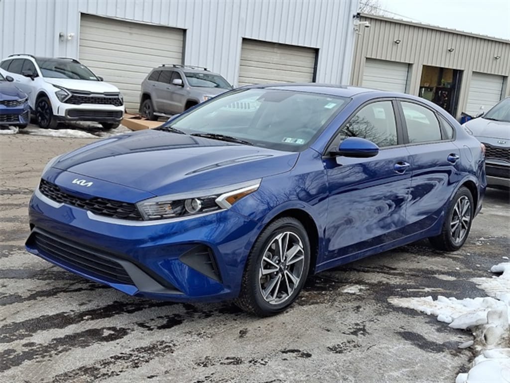 Certified 2022 Kia Forte LXS Sedan
