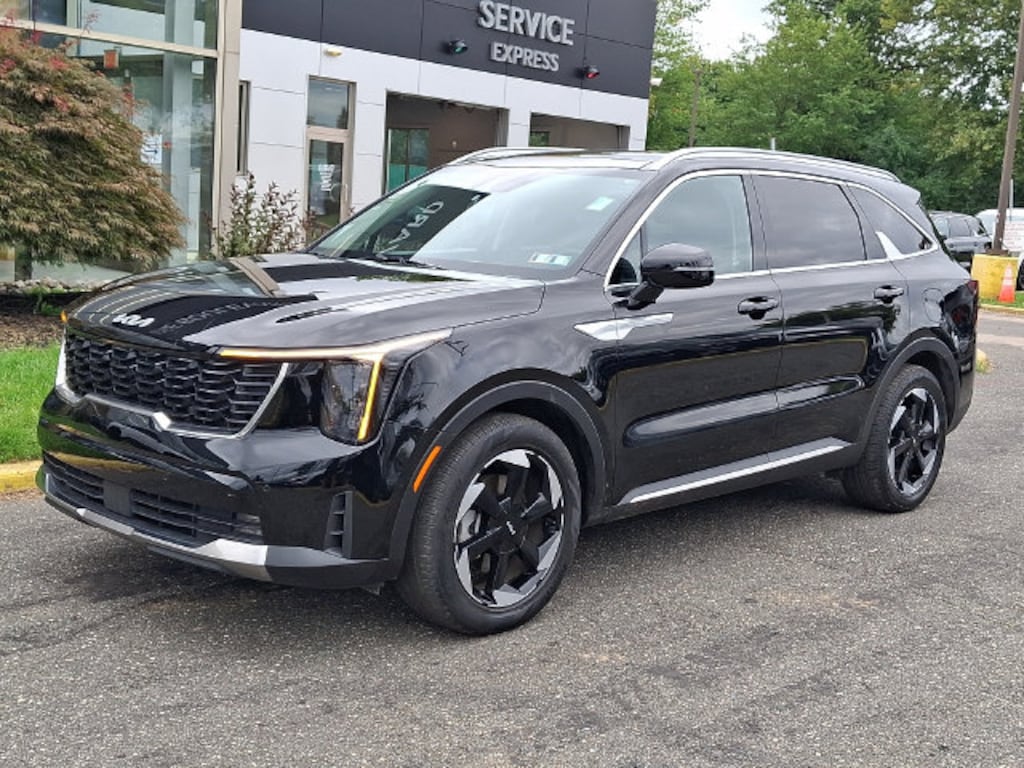 Certified 2025 Kia