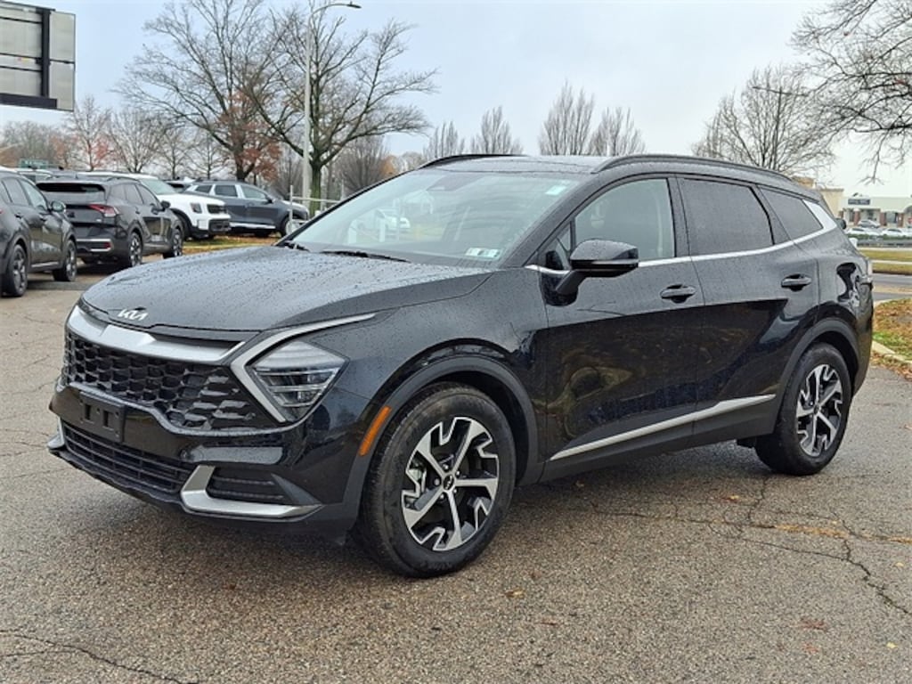 Certified 2025 Kia Sportage EX SUV