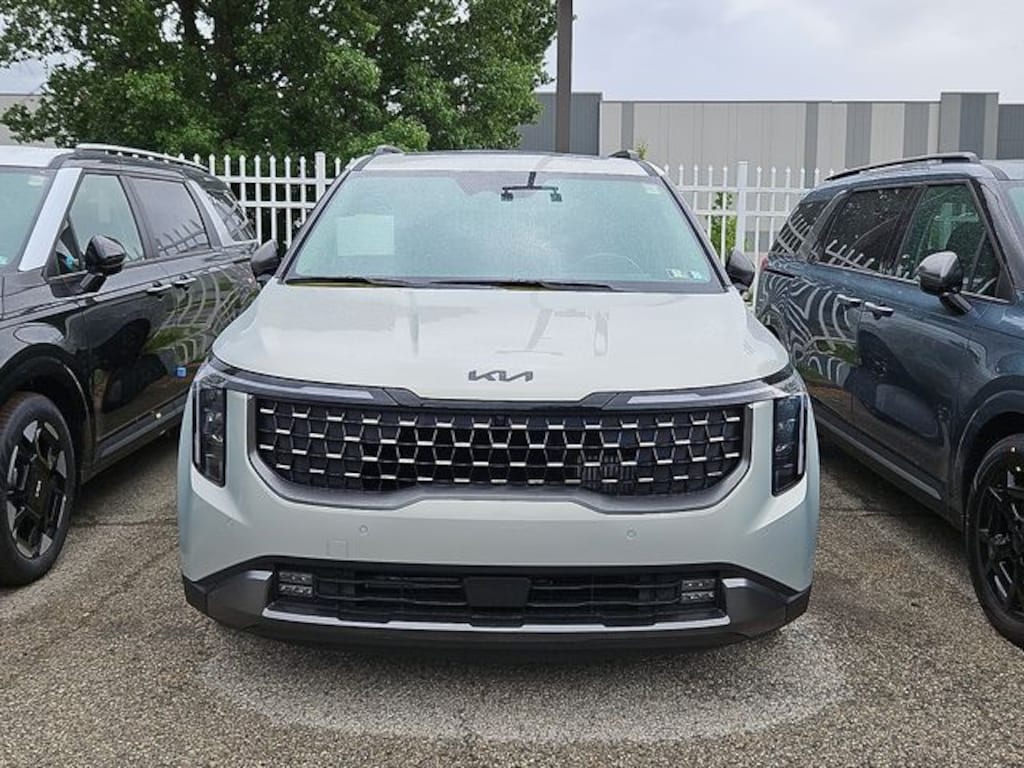 New 2026 Kia Carnival Hybrid SX Van Passenger Van
