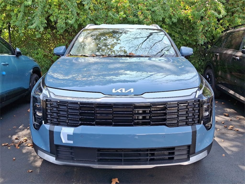 New 2026 Kia Sportage Hybrid EX SUV