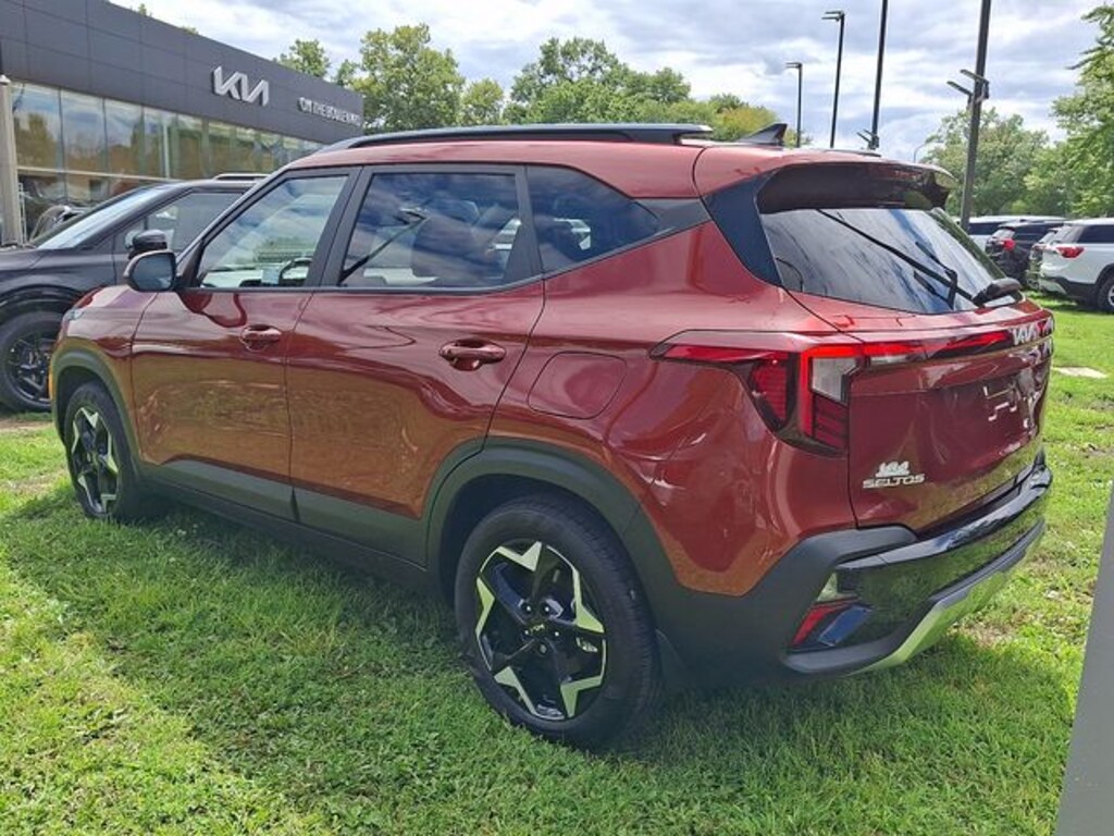 Used 2026 Kia Seltos S SUV