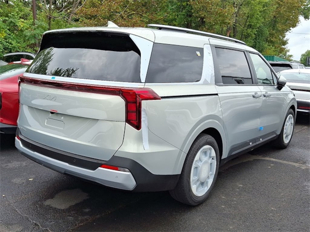 New 2026 Kia Carnival EX Van Passenger Van