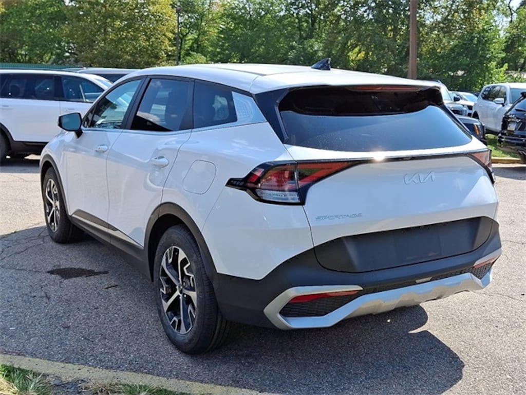 Certified 2024 Kia Sportage EX SUV