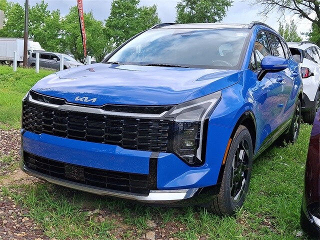 2026 Kia Sportage SX photo 3