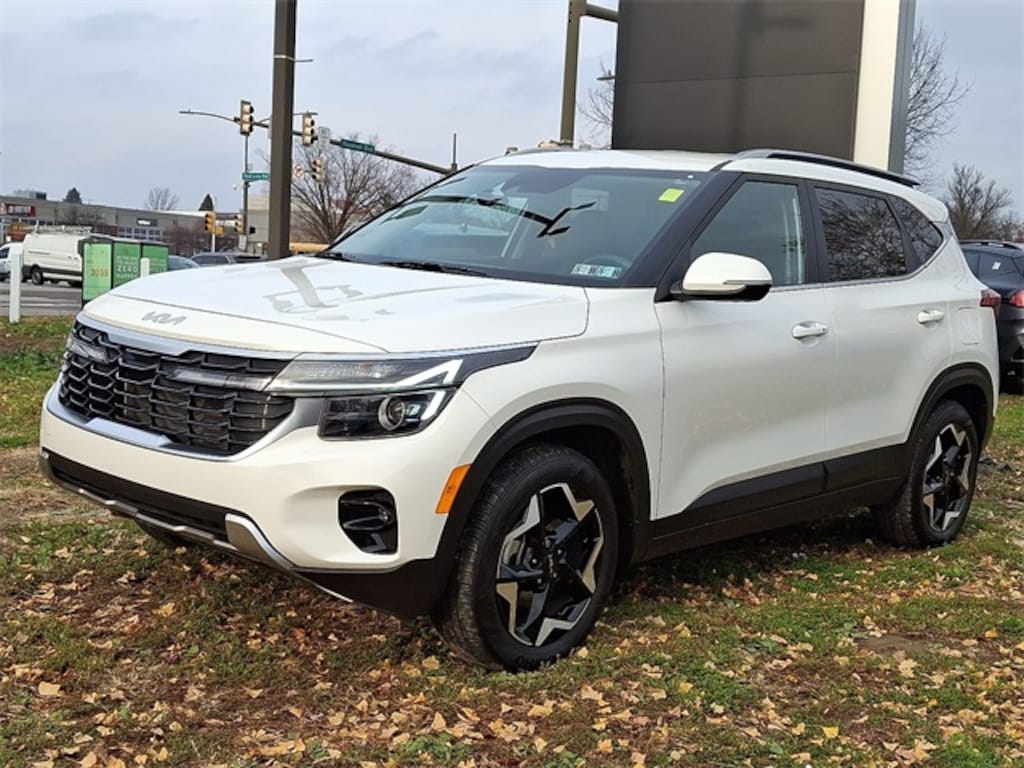 Certified 2025 Kia Seltos EX SUV