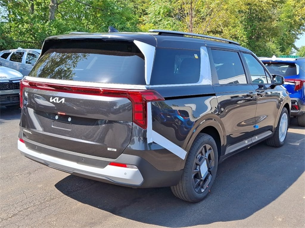 New 2026 Kia Carnival Hybrid EX Van Passenger Van