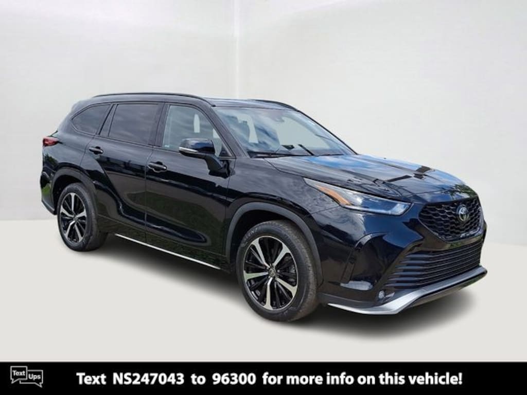 Used 2022 Toyota Highlander XSE SUV