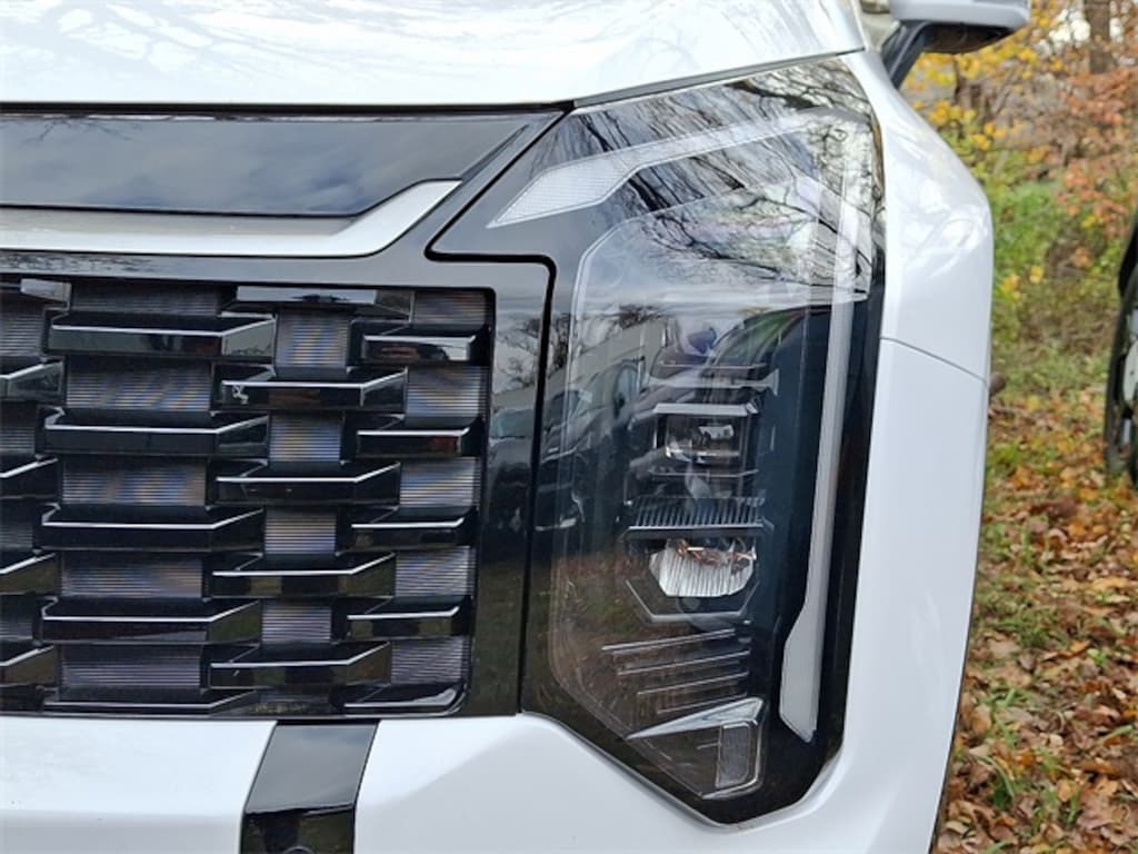 New 2026 Kia Sportage SX SUV