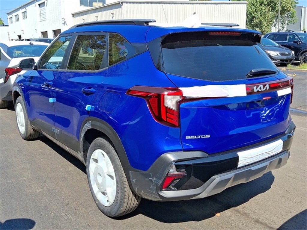 New 2026 Kia Seltos S SUV