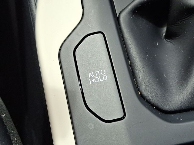 2025 Kia K4 GT-Line - Photo 24