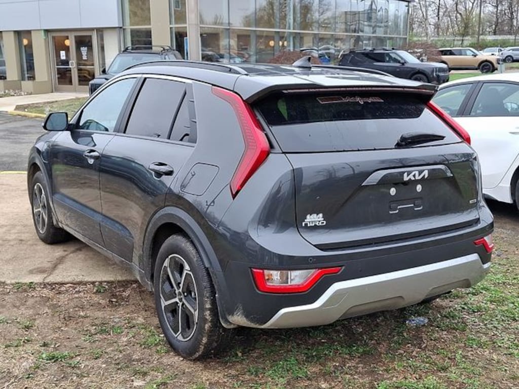 Certified 2025 Kia Niro Plug-In Hybrid EX SUV