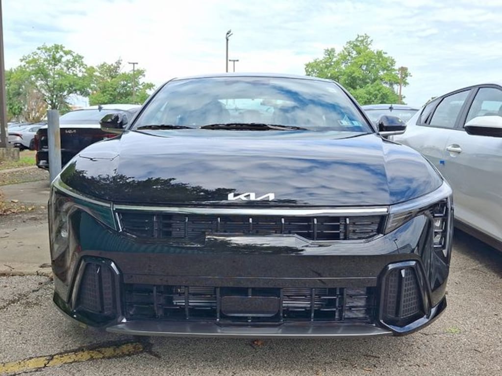 New 2026 Kia K4 GT-Line Sedan