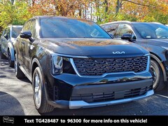 2026 Kia Sorento LX SUV